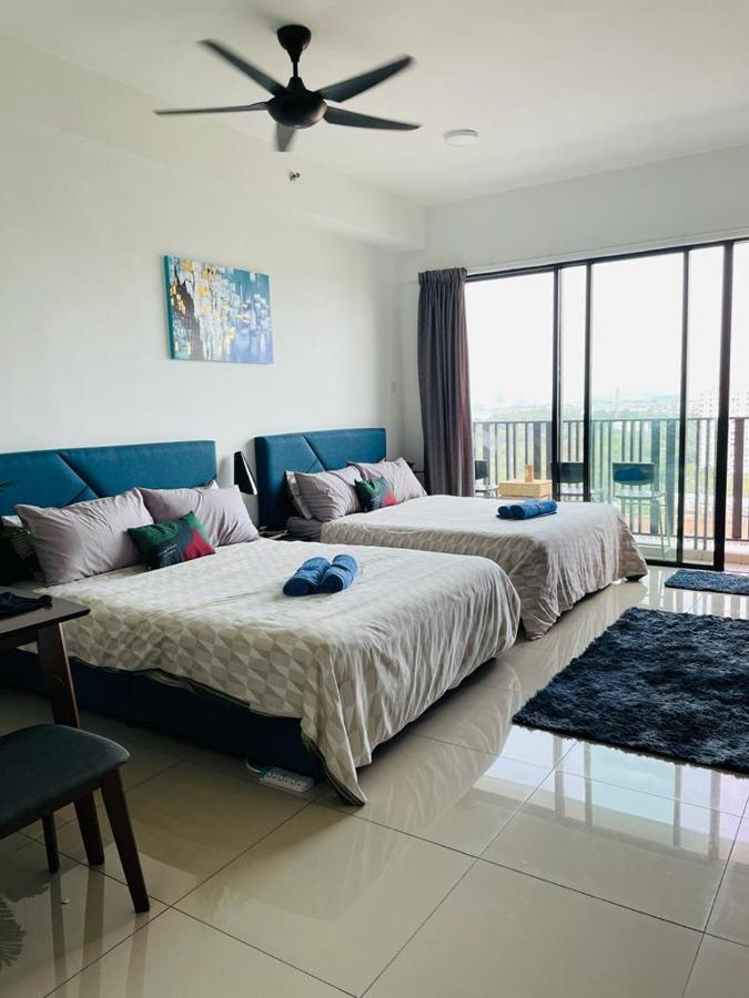 Homestay I-City Cantik, Tenang, Wifi, 4K Smart Tv, Netflix, Coway, Free Parking Шах-Алам Экстерьер фото