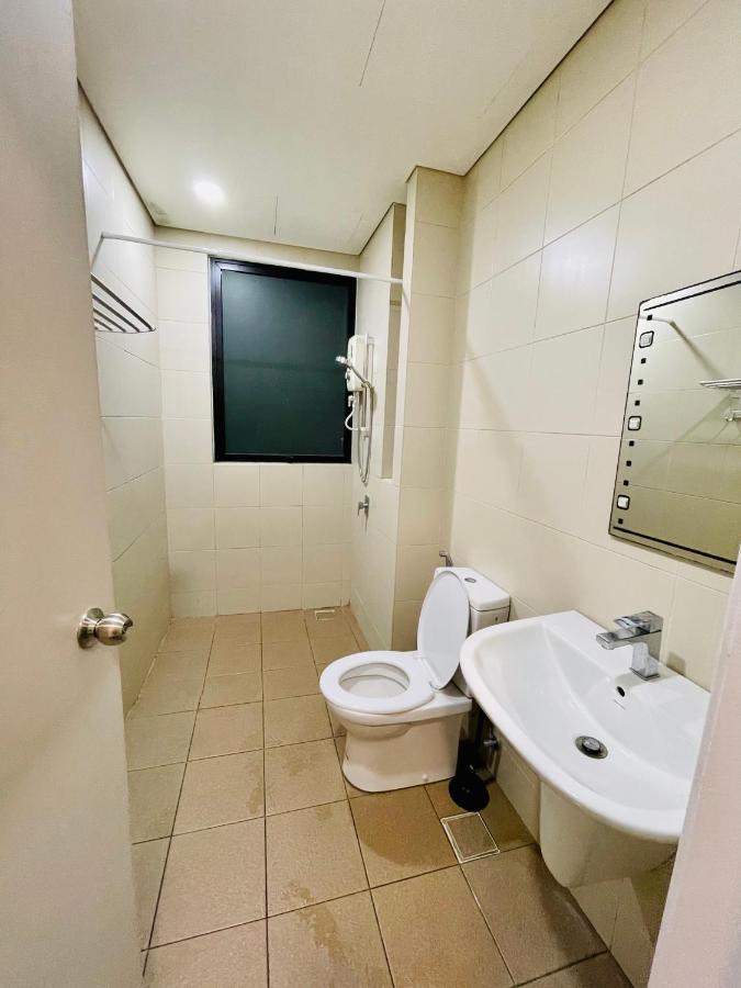 Homestay I-City Cantik, Tenang, Wifi, 4K Smart Tv, Netflix, Coway, Free Parking Шах-Алам Экстерьер фото