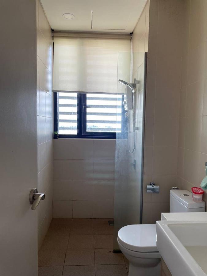 Homestay I-City Cantik, Tenang, Wifi, 4K Smart Tv, Netflix, Coway, Free Parking Шах-Алам Экстерьер фото
